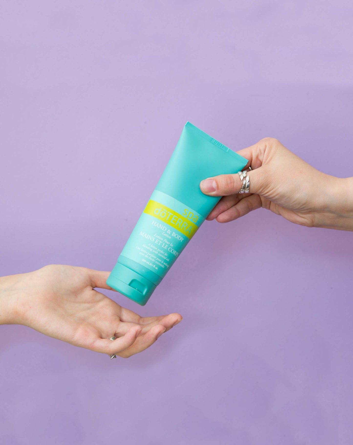 Crème pour les mains et le corps dōTERRA SPA | 200 ml