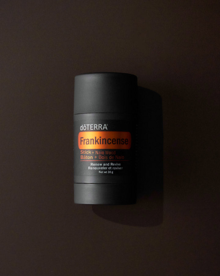 Stick rafraîchissant Encens + Bois de Naio dōTERRA | 30 g