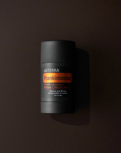 Stick rafraîchissant Encens + Bois de Naio doTERRA, 30 g