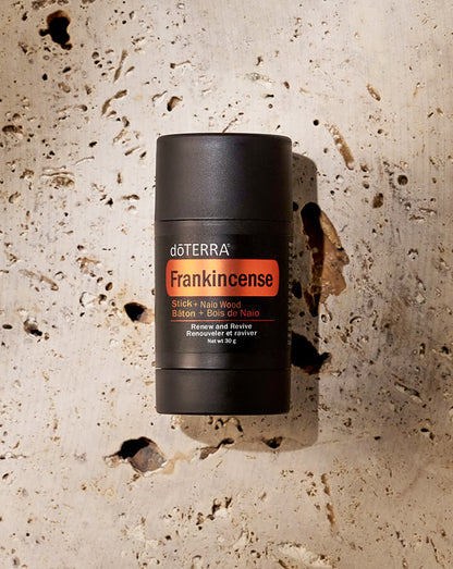 Stick rafraîchissant Encens + Bois de Naio doTERRA, 30 g