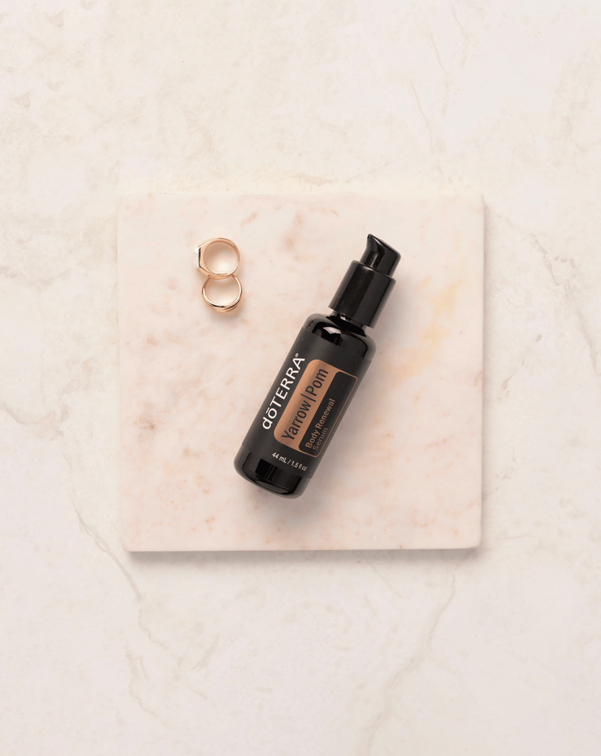 Sérum de renouvellement pour le corps Yarrow|Pom dōTERRA, 100 ml