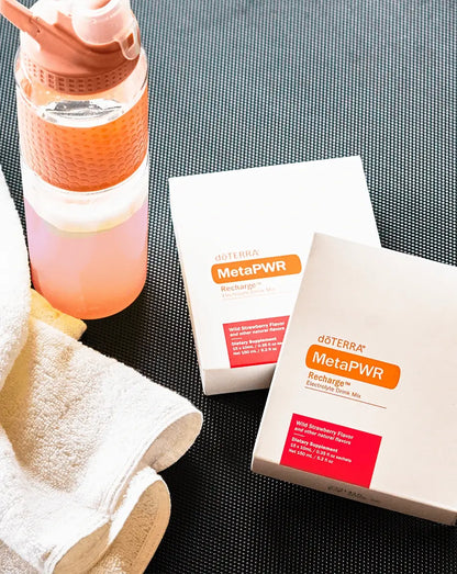 MetaPWR Recharge saveur fraise des bois complément alimentaire doTERRA, 30 sachets