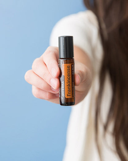 Encens (Frankincense) Touch dilué en applicateur à bille d'huile essentielle doTERRA, 10 ml