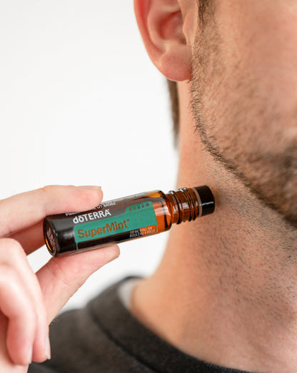 SuperMint Touch mélange en applicateur à bille d'huile essentielle doTERRA, 10 ml