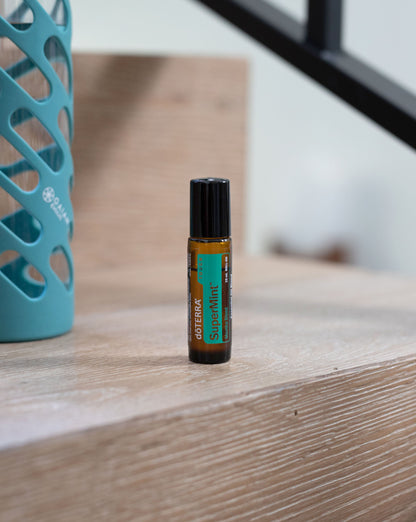 SuperMint Touch mélange en applicateur à bille d'huile essentielle doTERRA, 10 ml