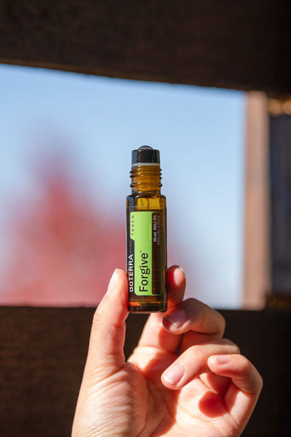 Forgive Touch mélange en applicateur à bille d'huile essentielle doTERRA, 10 ml