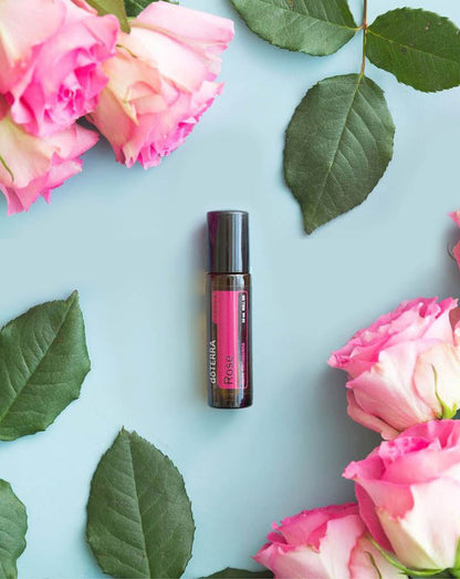 Rose Touch dilué en applicateur à bille d'huile essentielle doTERRA, 10 ml